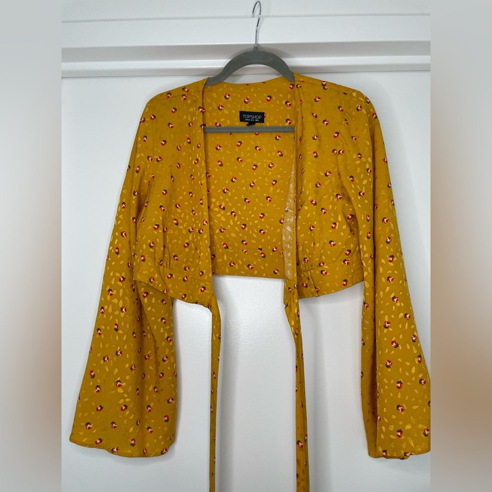 Top shop crop yellow/mustard floral top size US4